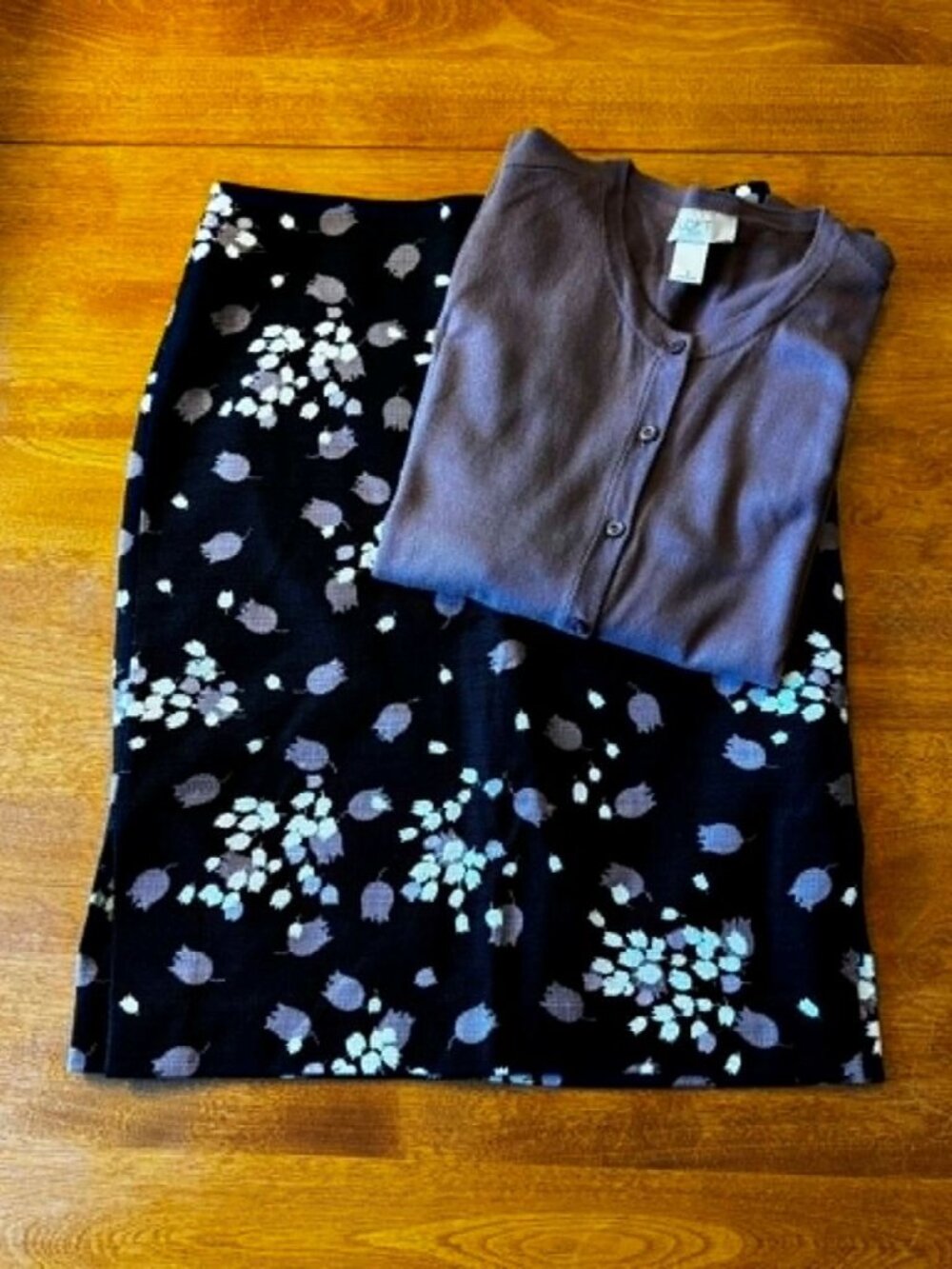 LOFT Outlet Petite Floral Skirt – 4P and Size Small LOFT Cardigan